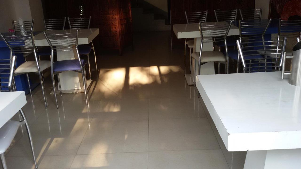 Hotel Tapti Saral Bhopal Esterno foto